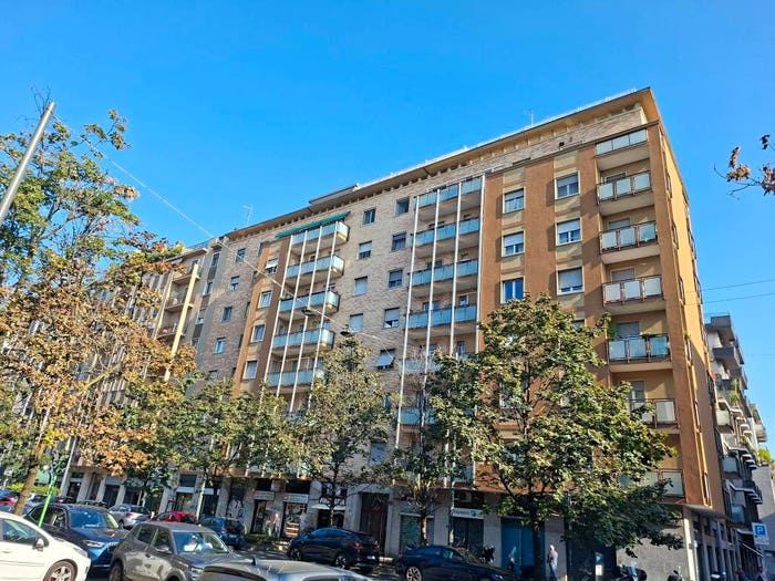 Appartamento trilocale in vendita in Via Guglielmo Silva, Monte Rosa Lotto, Milano