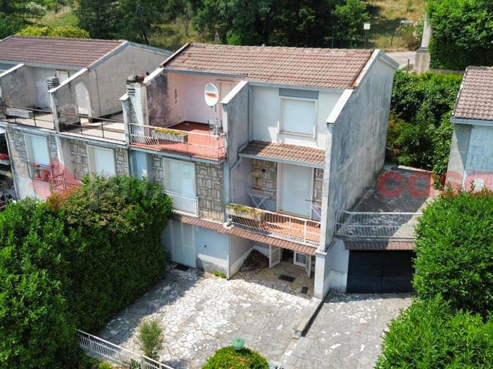 Casa con 5 locali in vendita in via degli oleandri a, Rocca Di Bonifacio, Torre Cajetani
