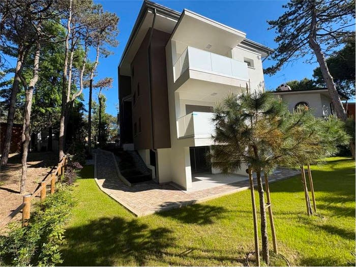 Appartamento con 6 locali in vendita in raggio delle cicale, Centro, Lignano Sabbiadoro
