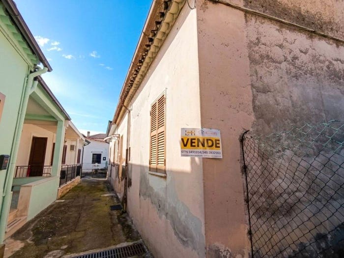 Casa bilocale in vendita in Via Beniamino Cataldi, Centro, Isola del Liri