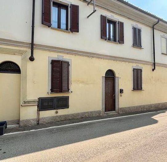 Appartamento bilocale in vendita in Via Stefano Marianini, Centro, Pieve del Cairo