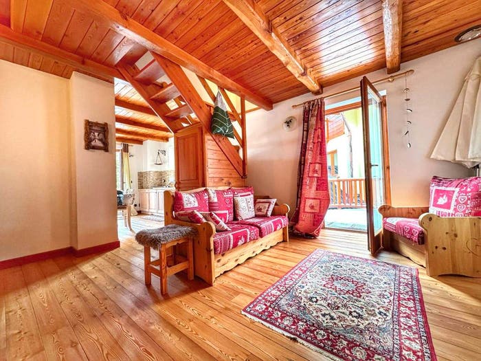 Appartamento quadrilocale in vendita in Via Cotolivier, Centro, Oulx
