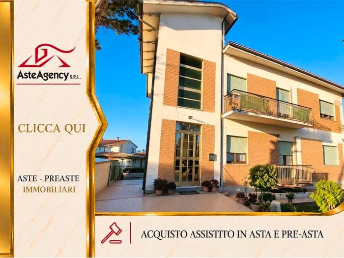 Appartamento quadrilocale in vendita in Via Dante Alighieri, Centro, Montelupone