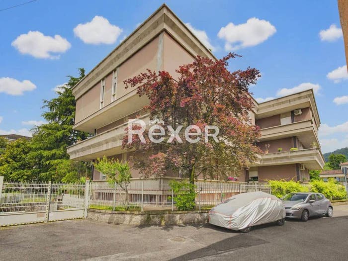 Appartamento con 6 locali in vendita in Via Cacciadenno, Mompiano Costalunga, Brescia