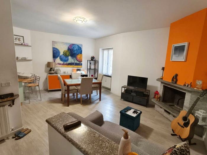 Appartamento trilocale in vendita in Via Carlo Cotta, Centro, Morbegno