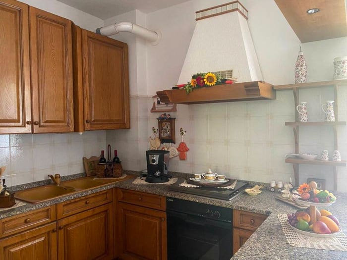 Casa quadrilocale in vendita in Centro, Santa Sofia