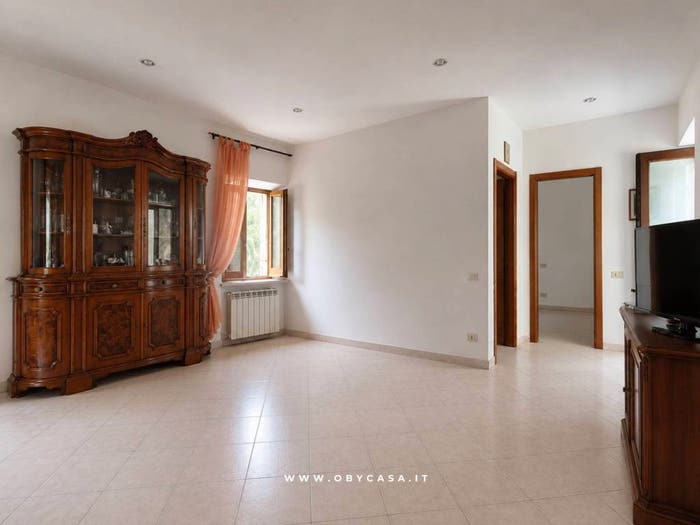 Casa quadrilocale in vendita in Bassano Romano