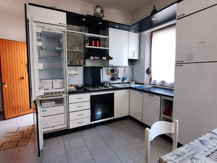 Appartamento trilocale in vendita in Via Bertacchini, Centro, Altidona