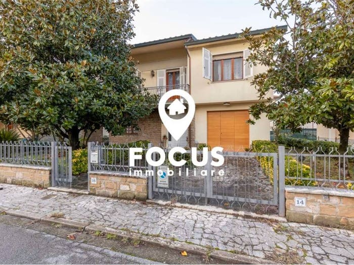 Casa con 6 locali in vendita in San Pierino, Fucecchio