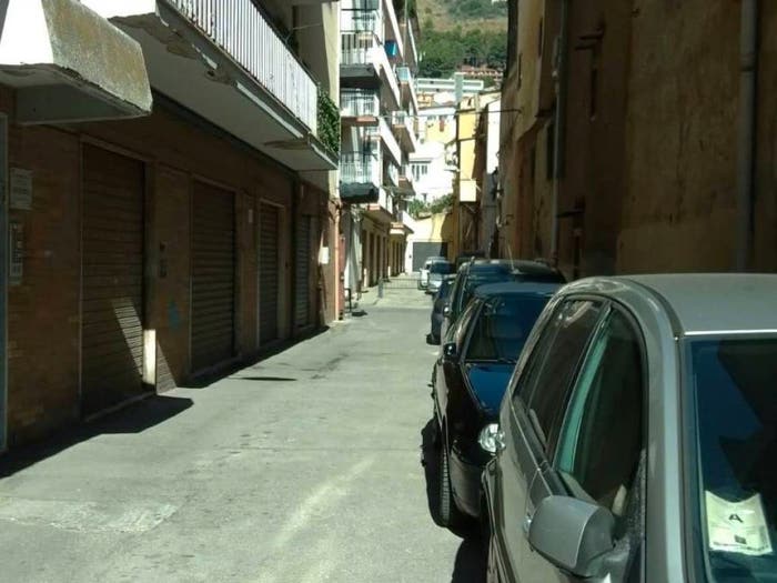 Appartamento con 6 locali in vendita in Via Kennedy, Centro, Monreale