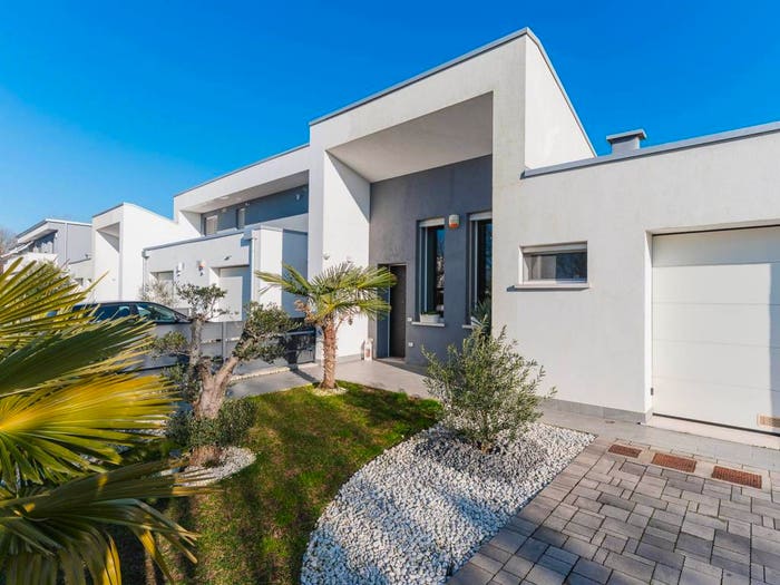 Casa quadrilocale in vendita in Cerese, Borgo Virgilio