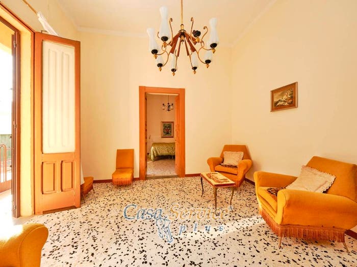 Casa con 6 locali in vendita in Via Amerigo Vespucci, Centro, Matino