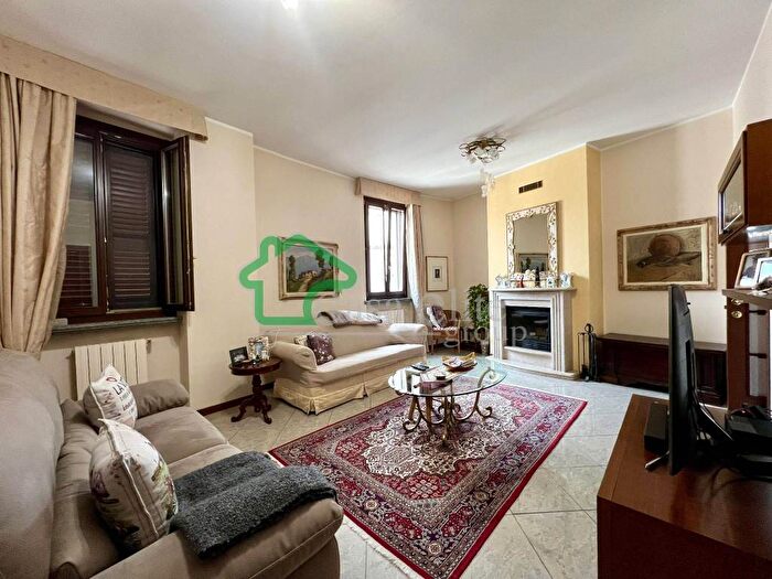 Appartamento quadrilocale in vendita in Via Tito Fanfulla, Centro Storico, Lodi