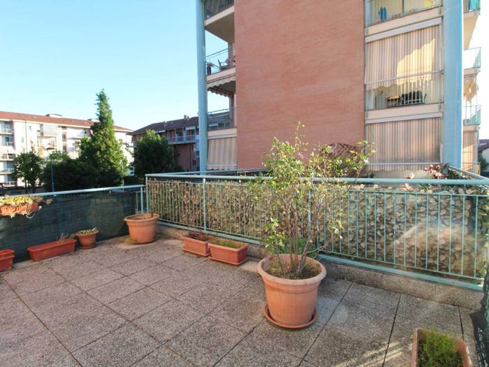 Appartamento con 5 locali in vendita in Via Antonio Stoppani, Piossasco