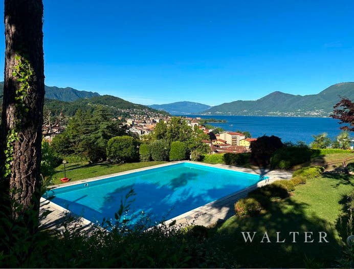 Appartamento trilocale in vendita in Centro, Luino