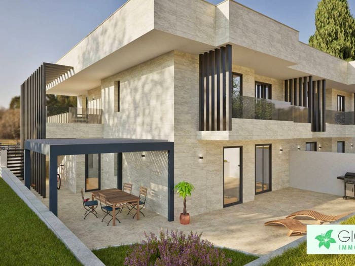 Appartamento quadrilocale in vendita in Via Richard Wagner, Centro, Cisterna di Latina