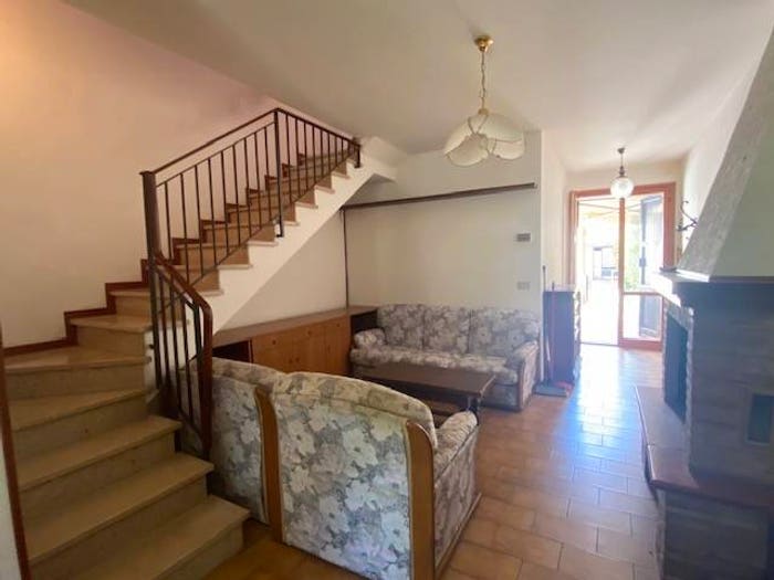 Casa quadrilocale in vendita in Ponte Nuovo Madonna dell'Albero, Ravenna