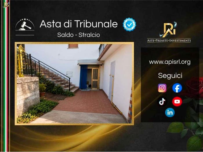 Appartamento con 6 locali in vendita in Via Incoronata, Torchiati, Montoro
