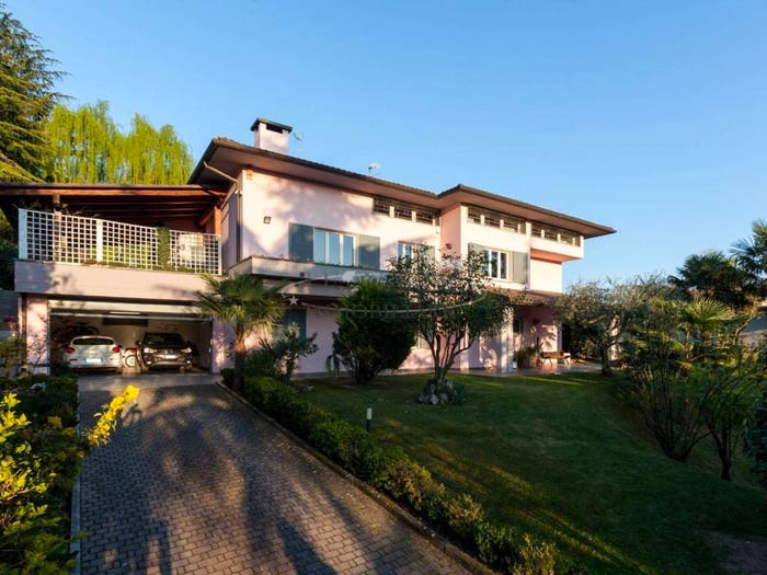 Casa con 6 locali in vendita in Centro, Città di Castello