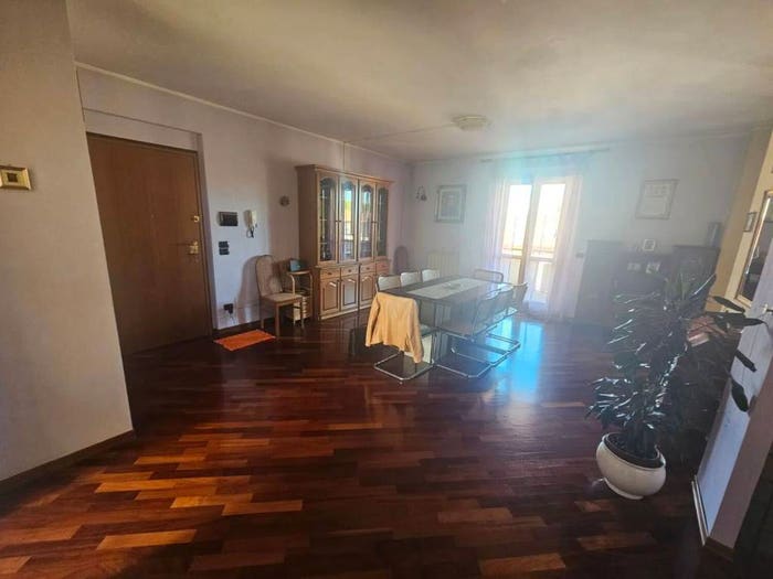 Appartamento con 6 locali in vendita in Via Luigi Pirandello, Castel del Piano Pila, Perugia