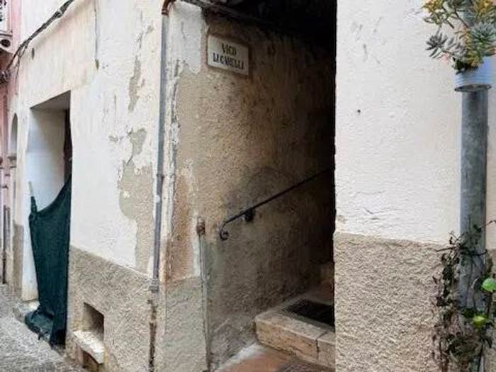 Appartamento trilocale in vendita in Vico Lucarelli, Centro Storico, Campobasso