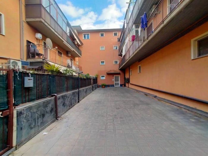 Appartamento bilocale in vendita in Centro, Camporotondo Etneo