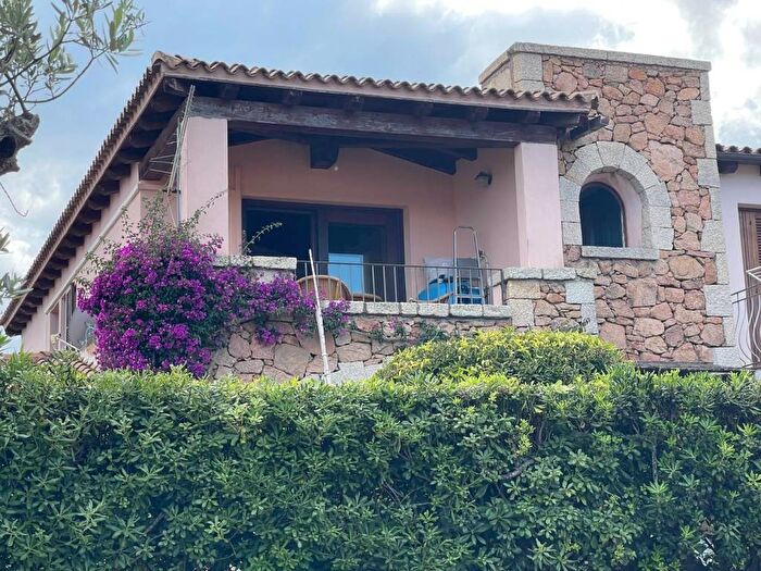 Appartamento trilocale in vendita in Via di Lu Pitrali, Monte Petrosu, San Teodoro