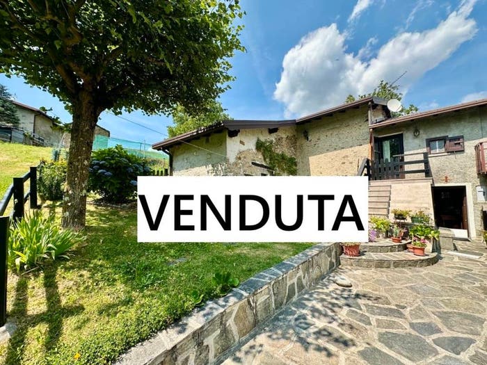 Casa con 5 locali in vendita in strada provinciale, Centro, Casargo