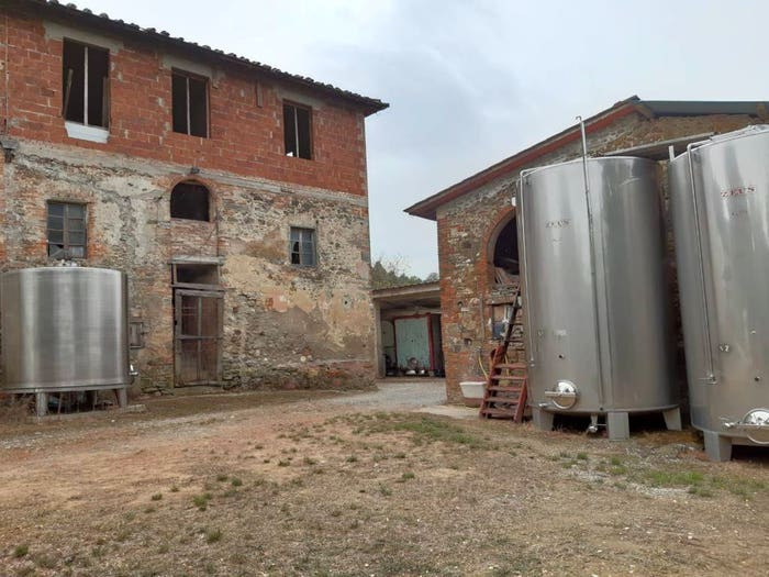 Casa con 6 locali in vendita in Via di Caposelvi, Bucine