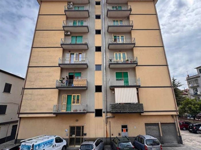Appartamento con 5 locali in vendita in Mercato, Giffoni Valle Piana