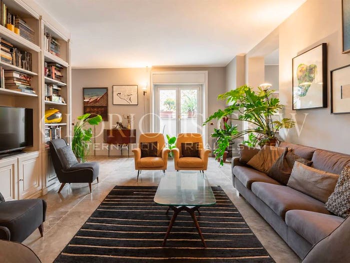 Casa con 5 locali in vendita in Viale Lunigiana, Maggiolina, Milano