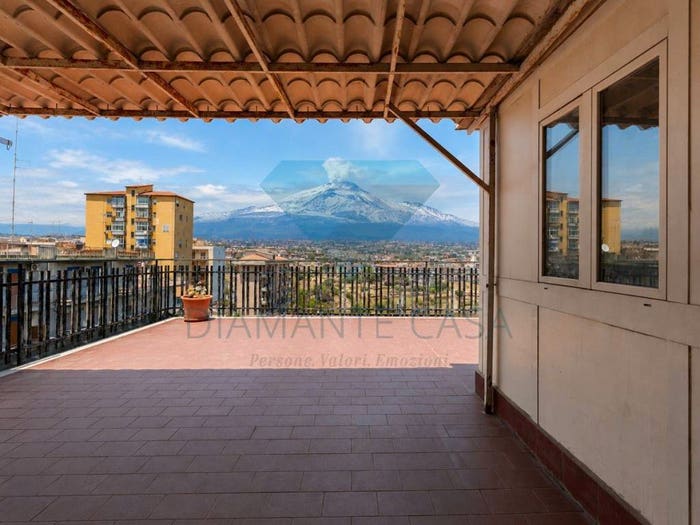 Casa bilocale in vendita in Viale Mario Rapisardi, Rapisardi, Catania