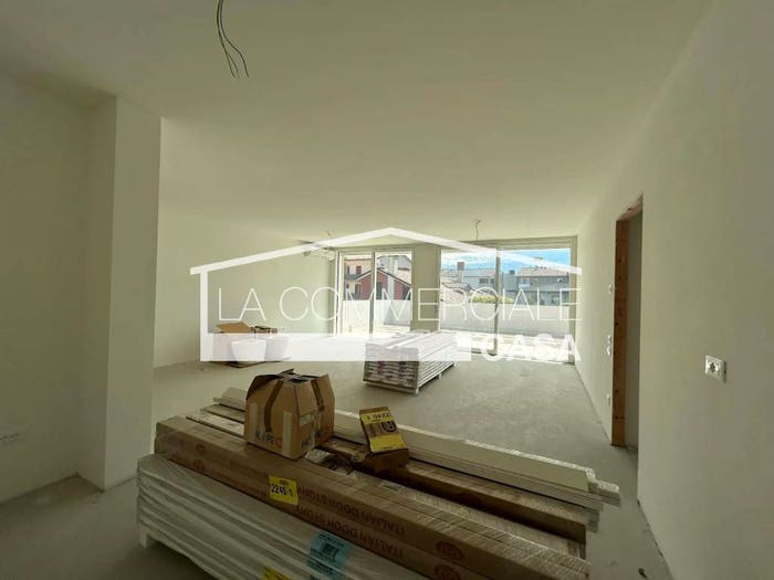 Appartamento trilocale in vendita in Maerne, Martellago