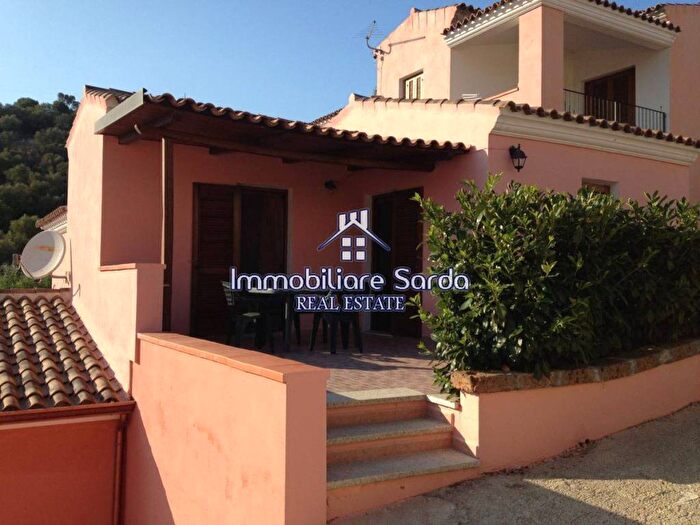 Appartamento trilocale in vendita in VIA OGGIANU, Agrustos, Budoni