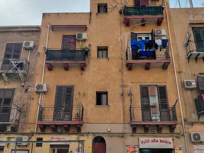 Appartamento trilocale in vendita in Via Malaspina, Malaspina, Palermo
