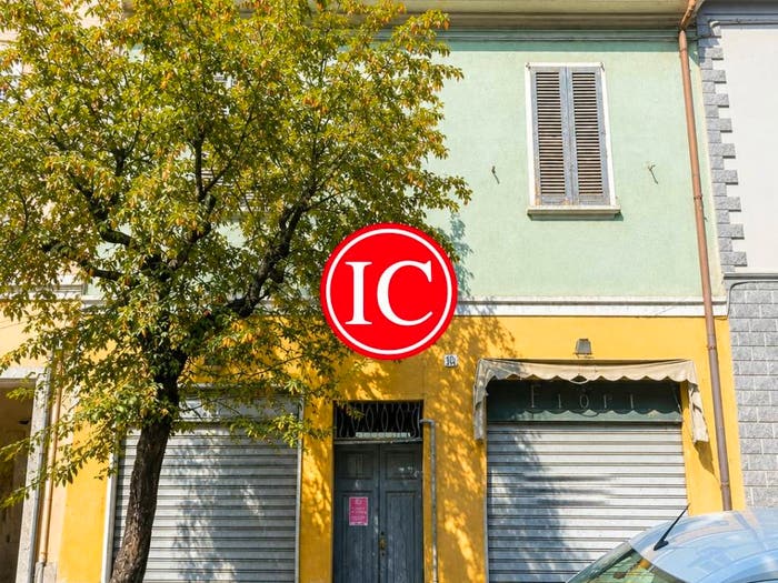Casa con 6 locali in vendita in Via Borgo Adda, Città Bassa Laghi, Lodi