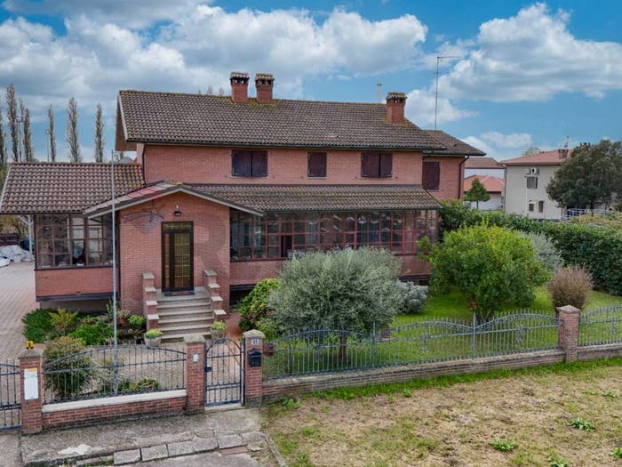 Casa con 6 locali in vendita in Pontelangorino, Codigoro