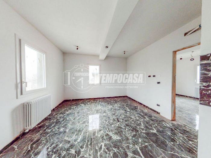 Appartamento quadrilocale in vendita in Via Ciro Menotti, Piumazzo, Castelfranco Emilia