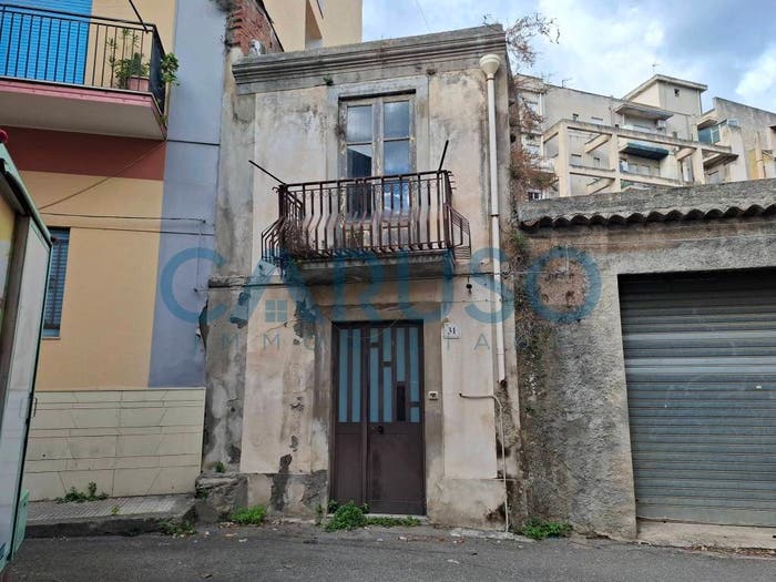 Casa quadrilocale in vendita in Via Mamertini, Centro, Barcellona Pozzo di Gotto