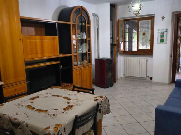 Appartamento trilocale in vendita in Sarnano