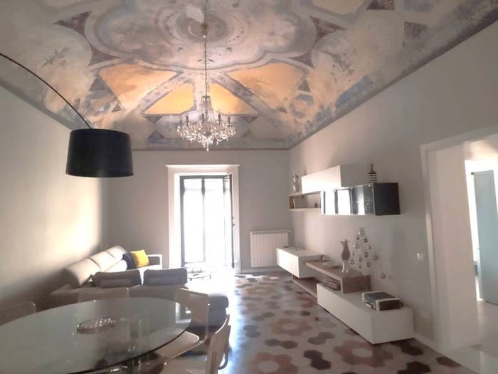 Appartamento con 5 locali in vendita in Via Amore, Centro, Caltagirone