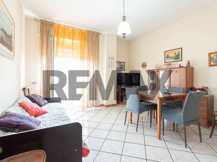 Appartamento con 6 locali in vendita in via canonico bascetta, Adrano