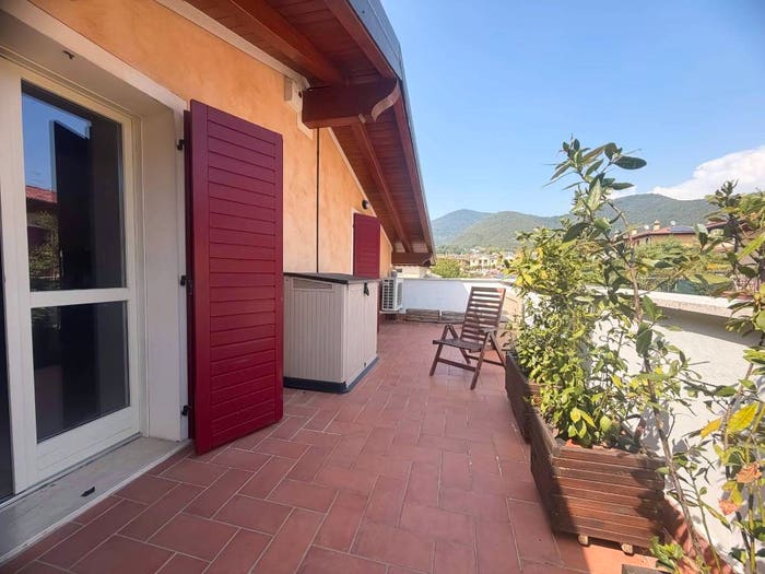 Appartamento trilocale in vendita in Via Dante Alighieri, Parmezzana Calzana, Monticelli Brusati