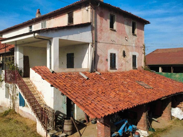Casa con 6 locali in vendita in Strada del Merlo, Merlo Mezzavia Beila, Mondovì