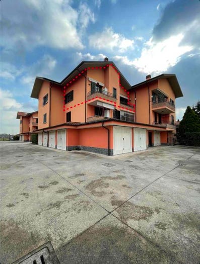 Appartamento trilocale in vendita in Via Treviglio, Badalasco, Fara Gera d'Adda