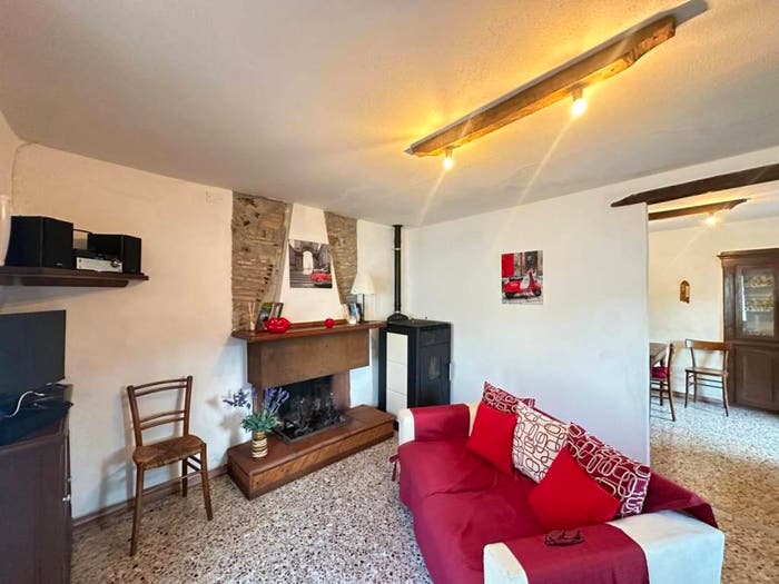 Casa con 5 locali in vendita in Sassi, Molazzana