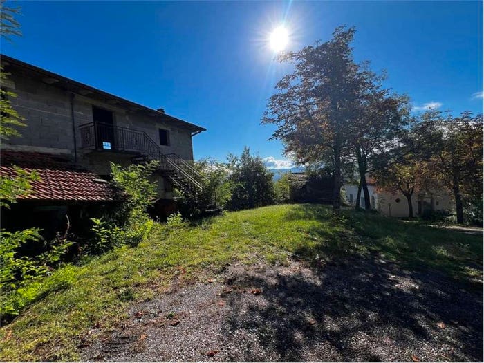 Casa con 5 locali in vendita in Sestola