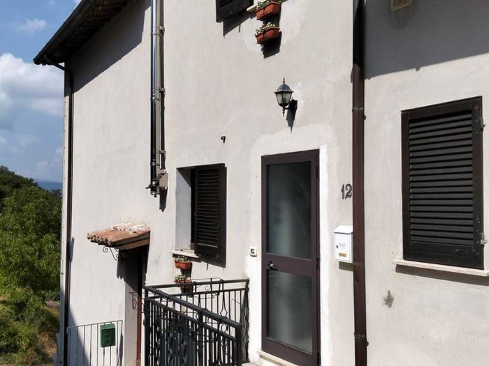 Casa bilocale in vendita in Salmata, Nocera Umbra