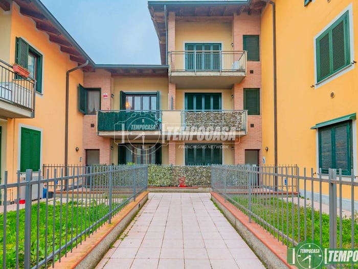 Appartamento bilocale in vendita in Via Giuseppe Garibaldi, Castiraga Vidardo