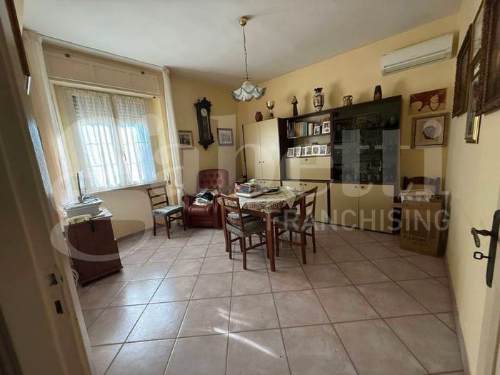 Appartamento con 5 locali in vendita in Via Brigata Sassari, Centro, Carbonia